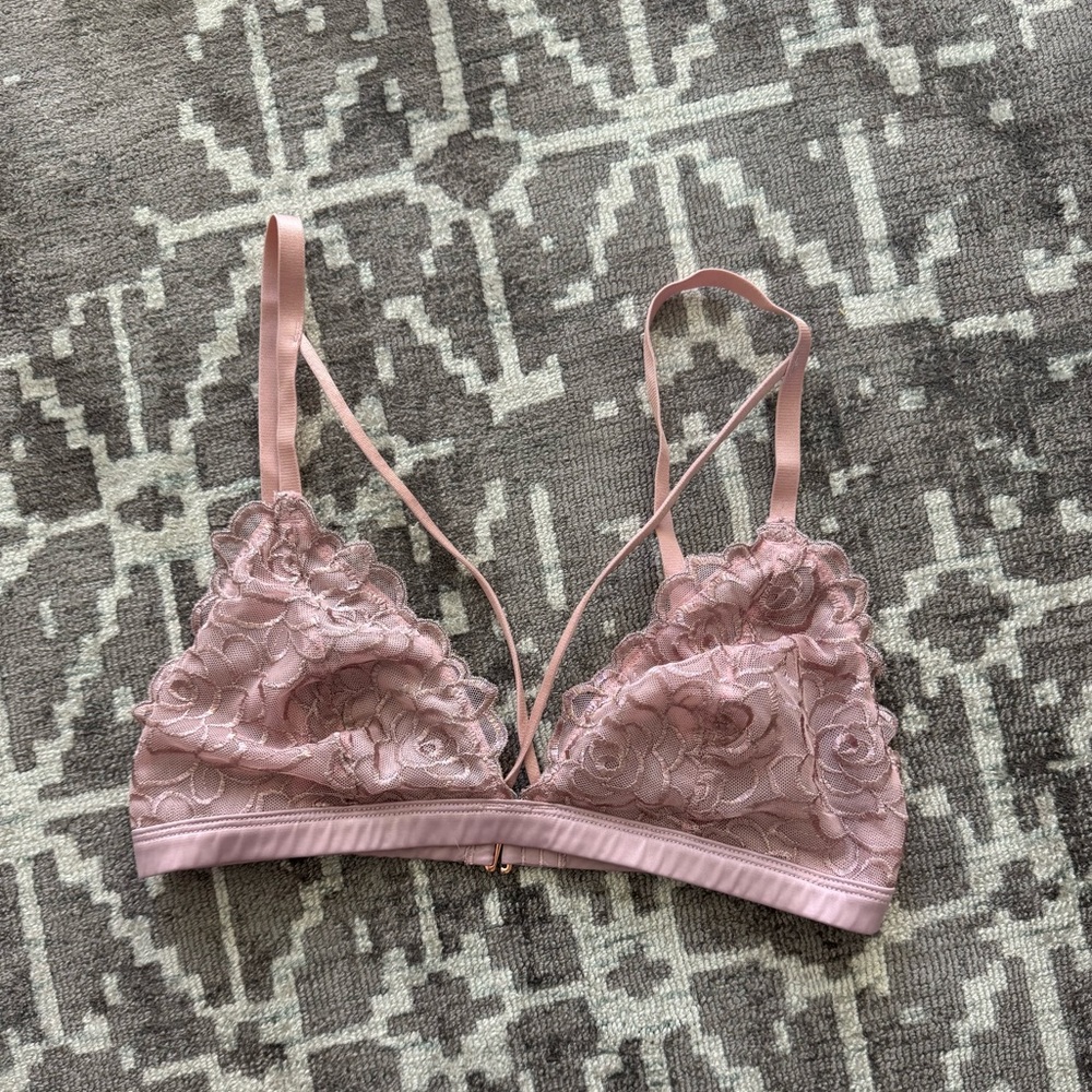 EUC Forever 21 Pink Lacey Bralette